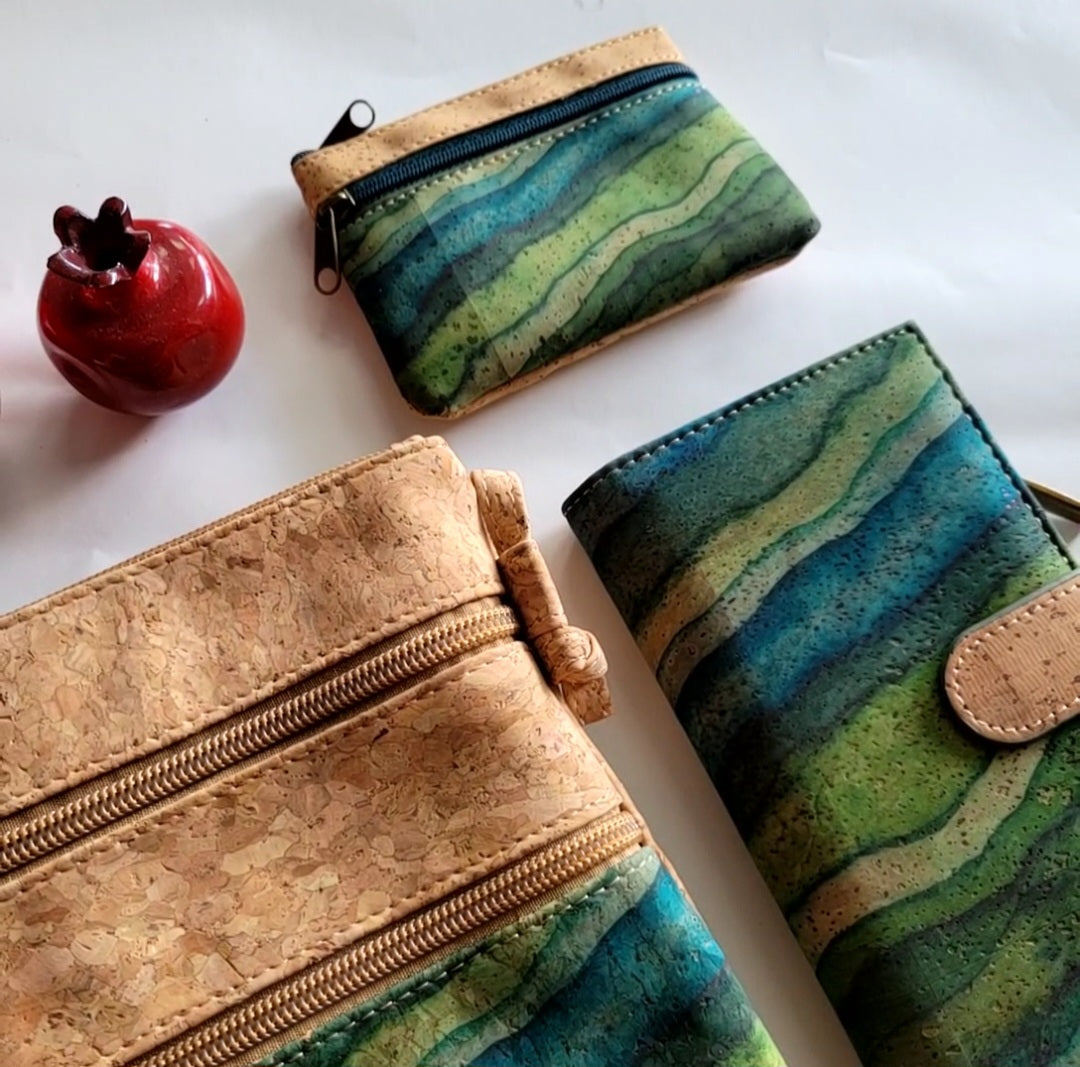 Cork Crossbody OMZ-112